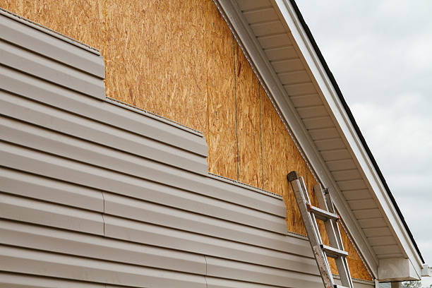 Professional Siding Repair technician working in Bellmawr, NJ